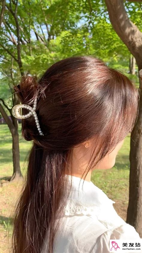 如何打造美观的公主头发型 3