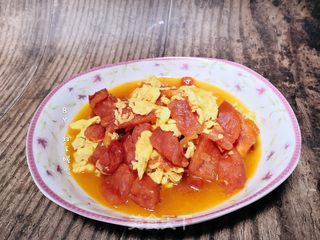 家常美味秘籍：轻松学会西红柿炒鸡蛋的烹饪技巧 1