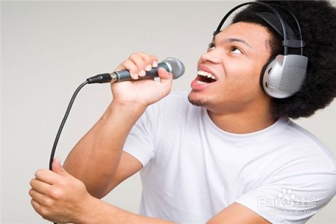 掌握颤音技巧：让你的歌声更加动人心弦 3