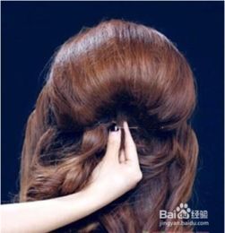 如何给新娘盘头发？ 2