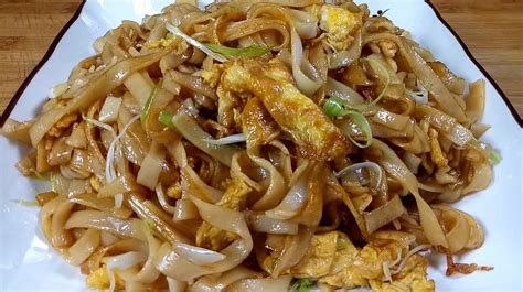 如何制作家常菜：鸡蛋炒河粉？ 2