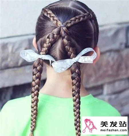 如何绑扎人见人爱的小女孩发型？ 1