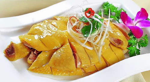 正宗广东白斩鸡烹饪秘籍，鲜美嫩滑的家庭做法 1
