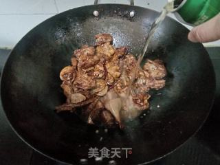 家常美味啤酒鸭烹饪步骤 2