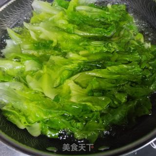 轻松学会！蒜蓉生菜的美味家常做法 2