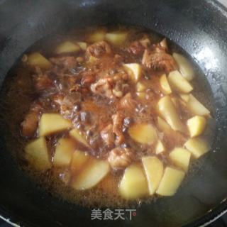 土豆与鸡肉的完美炖煮食谱 1