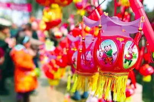 璀璨元宵夜：揭秘大型花灯的匠心制作 1