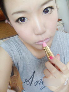 轻松掌握：日常生活妆的完美化妆步骤 2