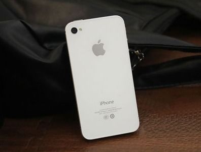 遇到iPhone插上流量卡却显示LTE？别急，这里有解决妙招！ 1