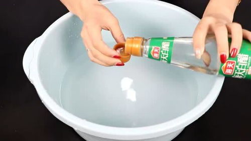 白醋洗脸的正确方法，轻松打造嫩白肌肤！ 2
