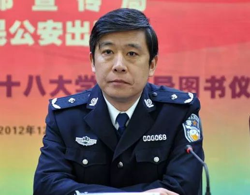 揭秘：二级警督的官职级别，与县市公安局长有何不同？ 2