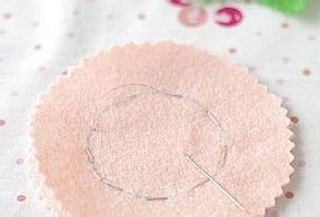 如何制作手工布艺康乃馨？ 1