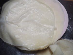 春饼制作秘籍：轻松做出又薄又软的家常春饼 1