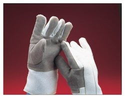 揭秘：手套（Gloves）、连指手套（Mitts）与五指连指手套（Mittens）的差别 2