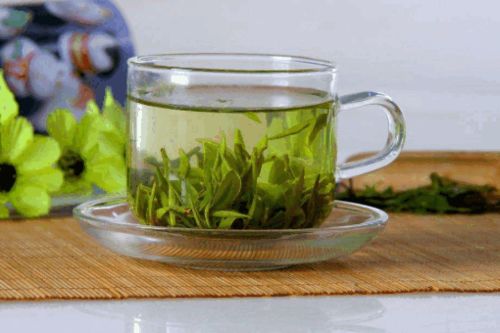 探寻龙井茶的独特归属：它究竟属于哪一类茶？ 1