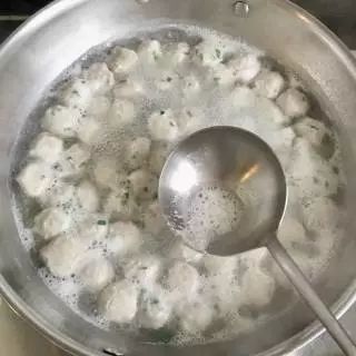 如何制作大肚圆滚滚的台州扁食？ 1