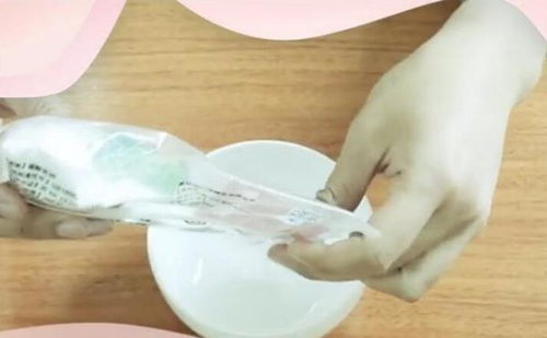 自制牛奶面膜，轻松打造水嫩美肌秘籍 3