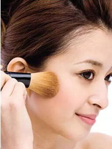 如何轻松掌握？化妆步骤全图解指南 4
