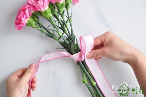 插花基础：绑扎技巧之蝴蝶结编织入门 1