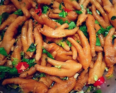 秘制辣味鸡爪，家庭自制美味攻略